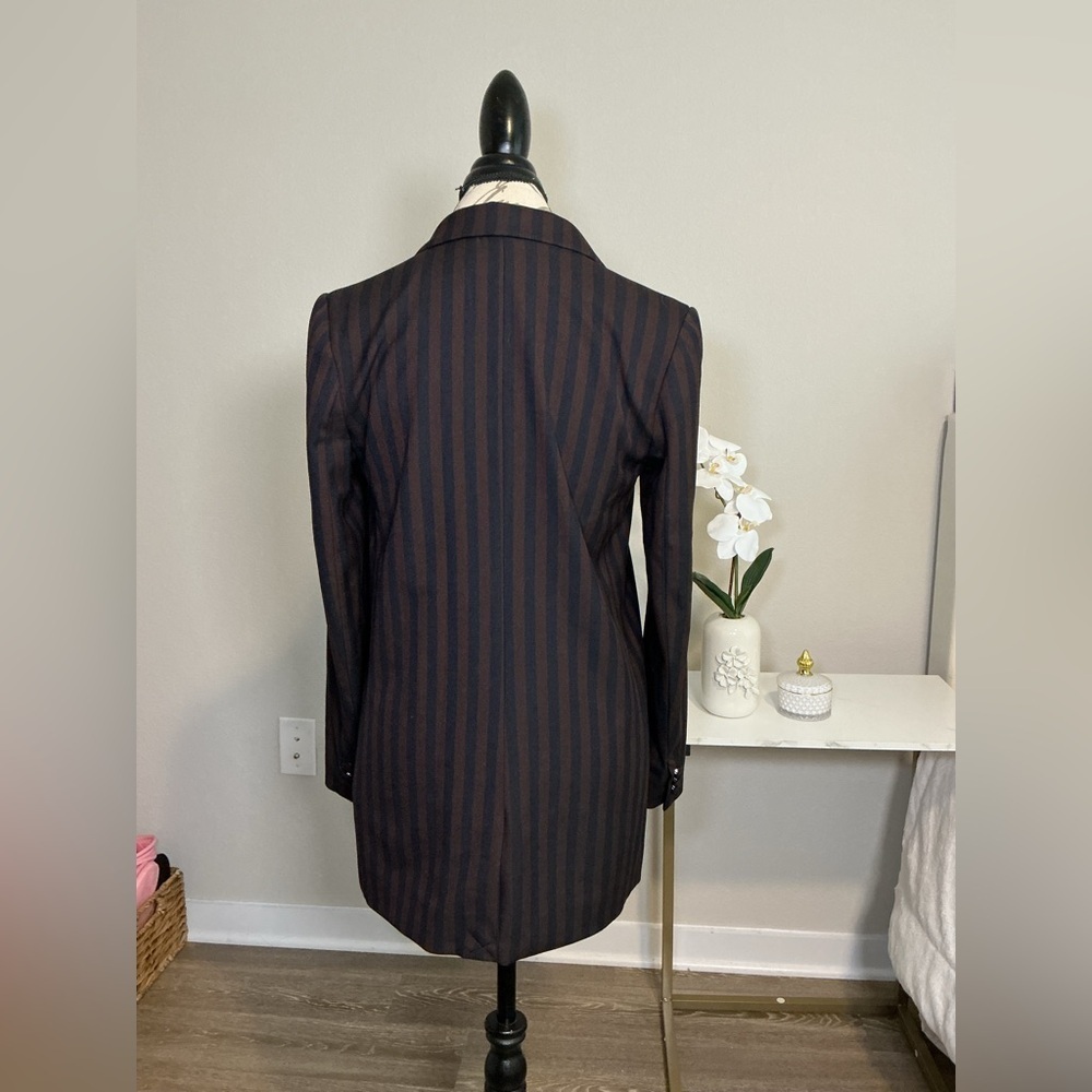 Women's Striped Black and Brown Blazer - Picture 4 of 10